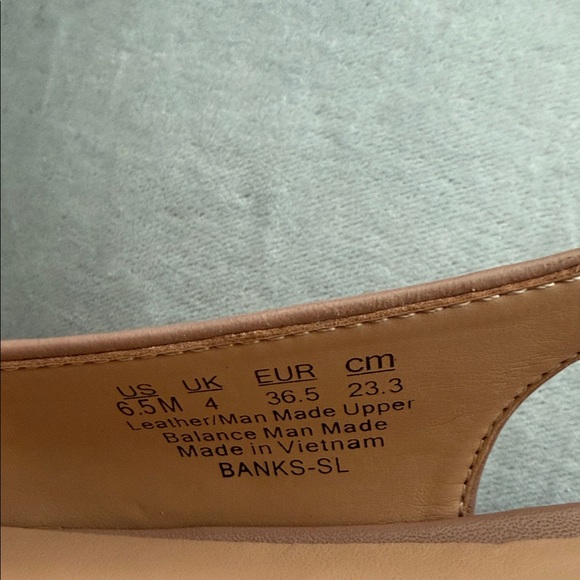 Naturalizer Two-Tone Pointed Slingback Flats in Blush and Black - Picture 5 of 11